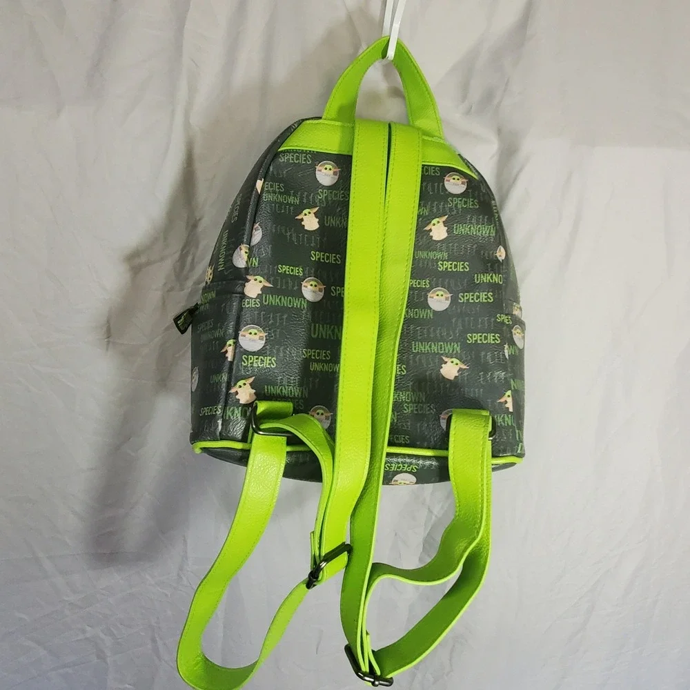 Star Wars The Mandalorian Grogu Baby Yoda Mini Backpack Species Unknown Green